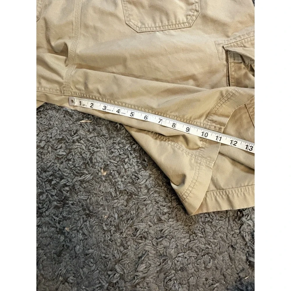 The North Face Cargo Shorts Khaki Tan  Hiking Utility Mens 40 Regular‎  (39x11